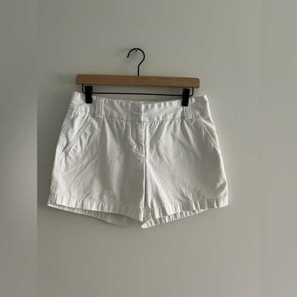 J.Crew White Chino Shorts Women’s Size 6 City Fit Classic Summer Staple - Picture 1 of 5